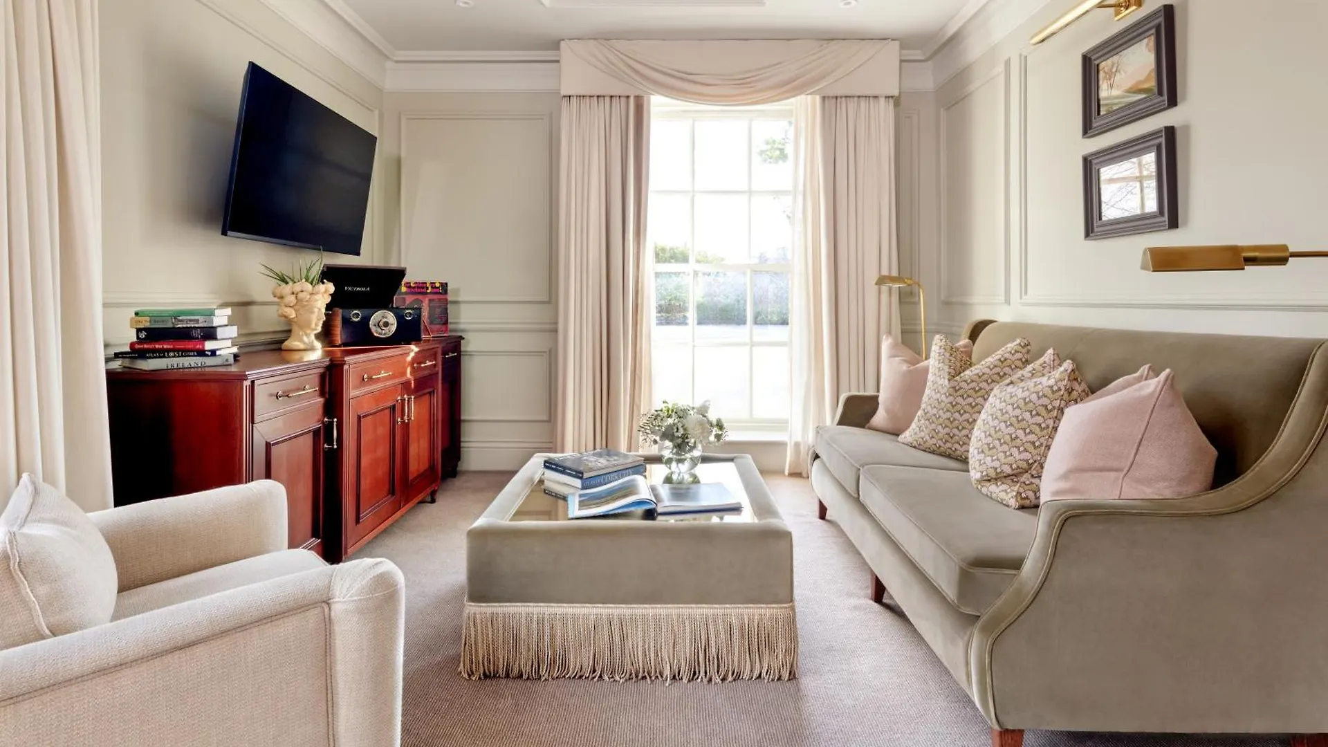 Hayfield Manor Hotel Cork 5*,  Ireland